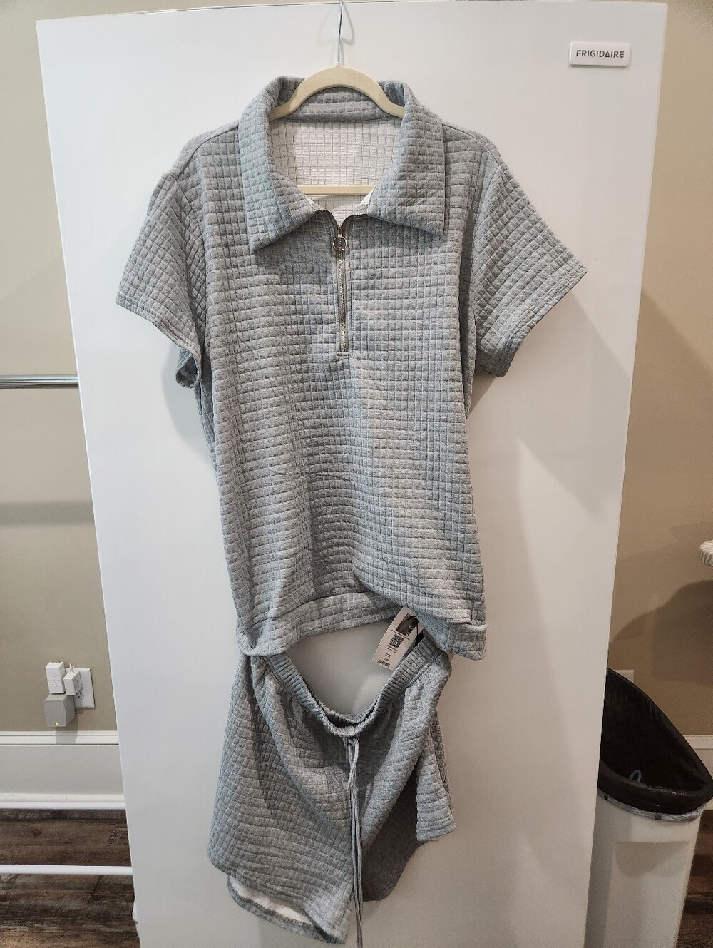 Heather Gray Quilted Short Sleeve 1/2  Zip Collar Loungewear Set